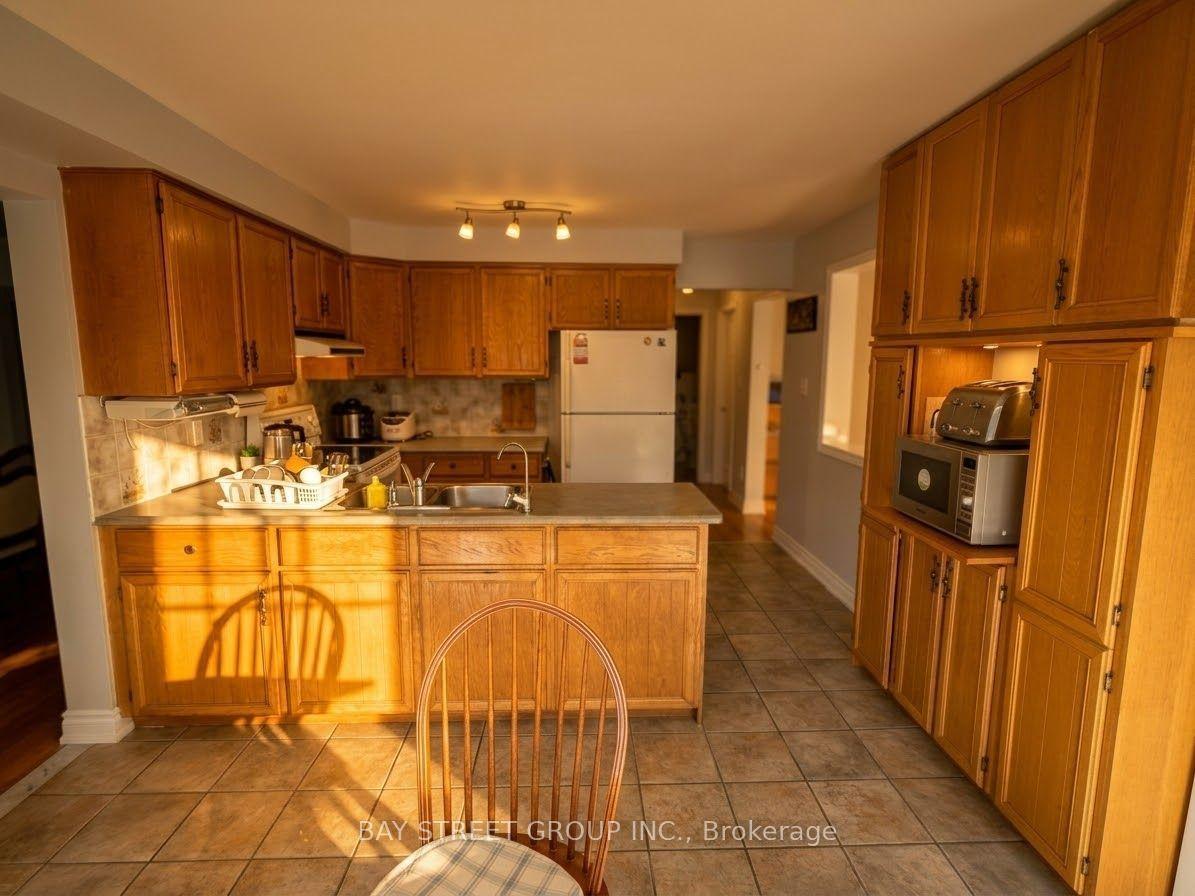 37 Garnish green Grove, Markham, ON L3P 4P4