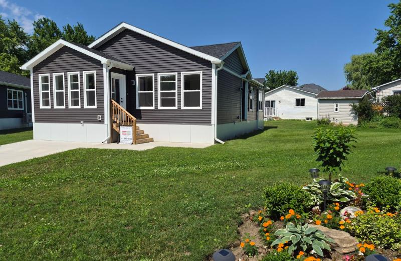 18 Briarwood Place, Innisfil, ON L0L 1L0