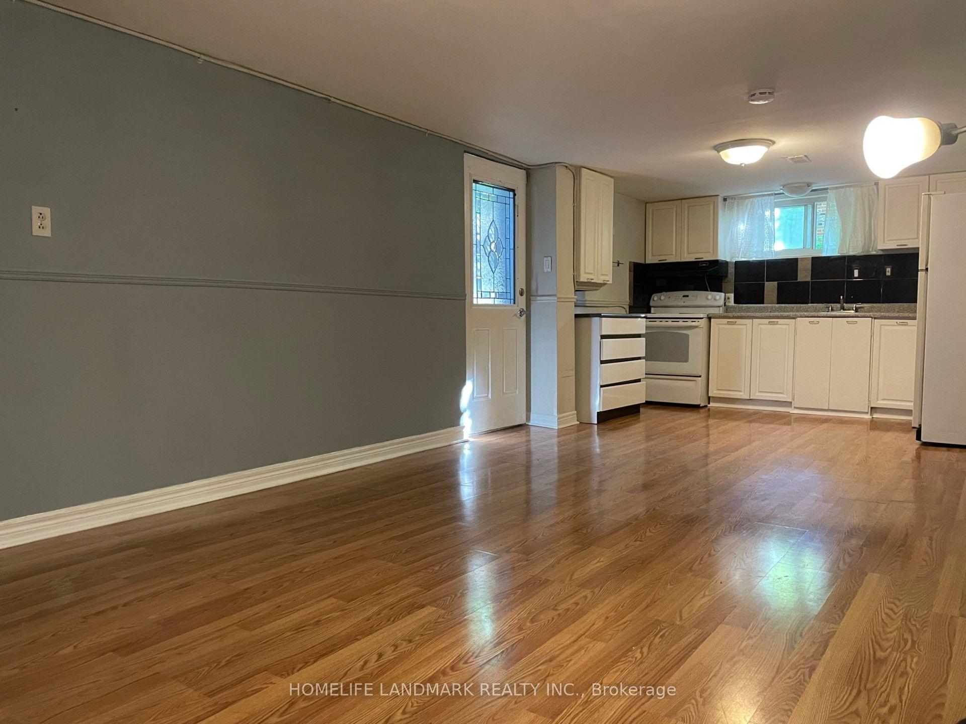 265 Elgin Mills West Road Bsmt, Richmond Hill, ON L4C 4M1