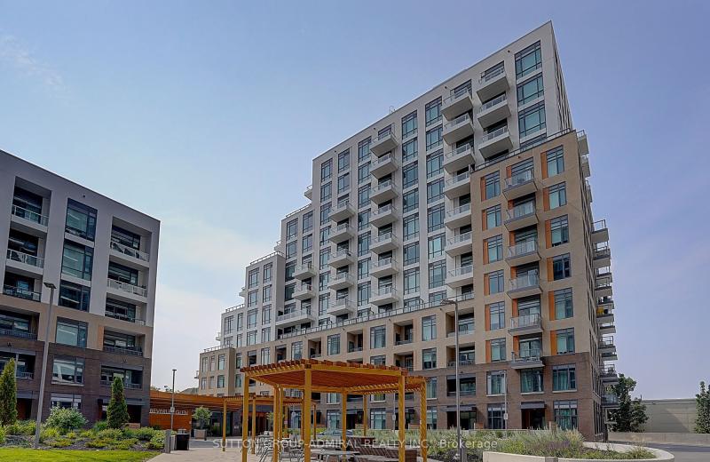 8 Beverley Glen Boulevard 712, Vaughan, ON L4J 0L5