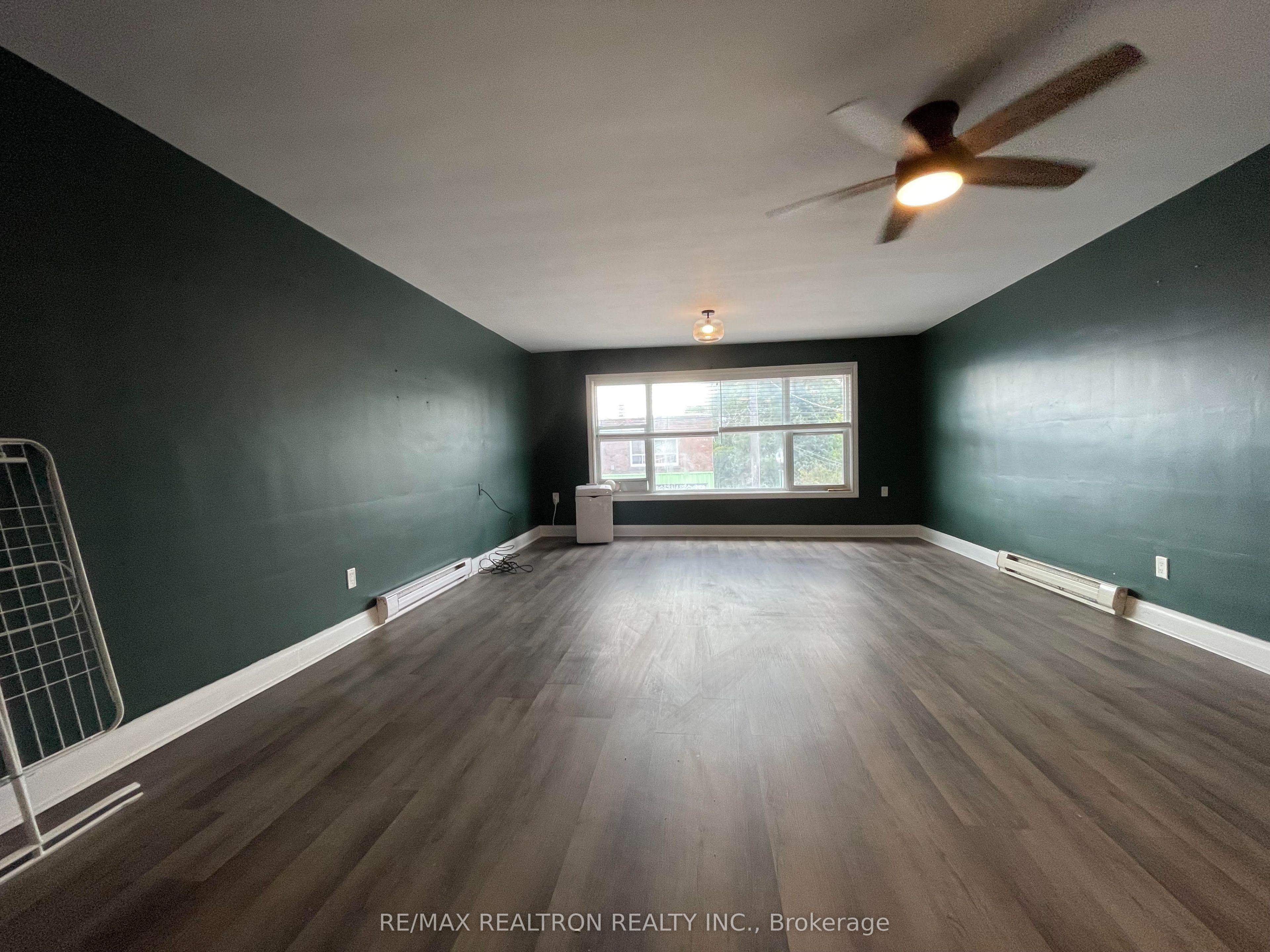6246 Main Street 201, Whitchurch-Stouffville, ON L4A 1E2