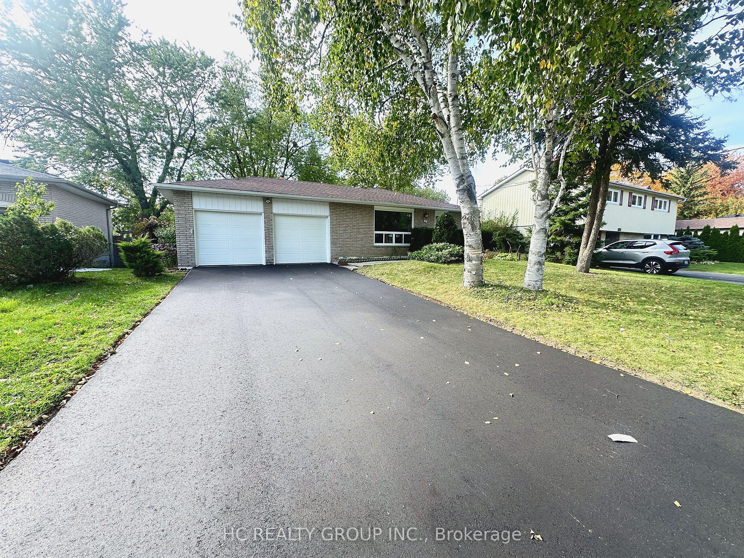 32 Sciberras Road, Markham, ON L3R 2J3