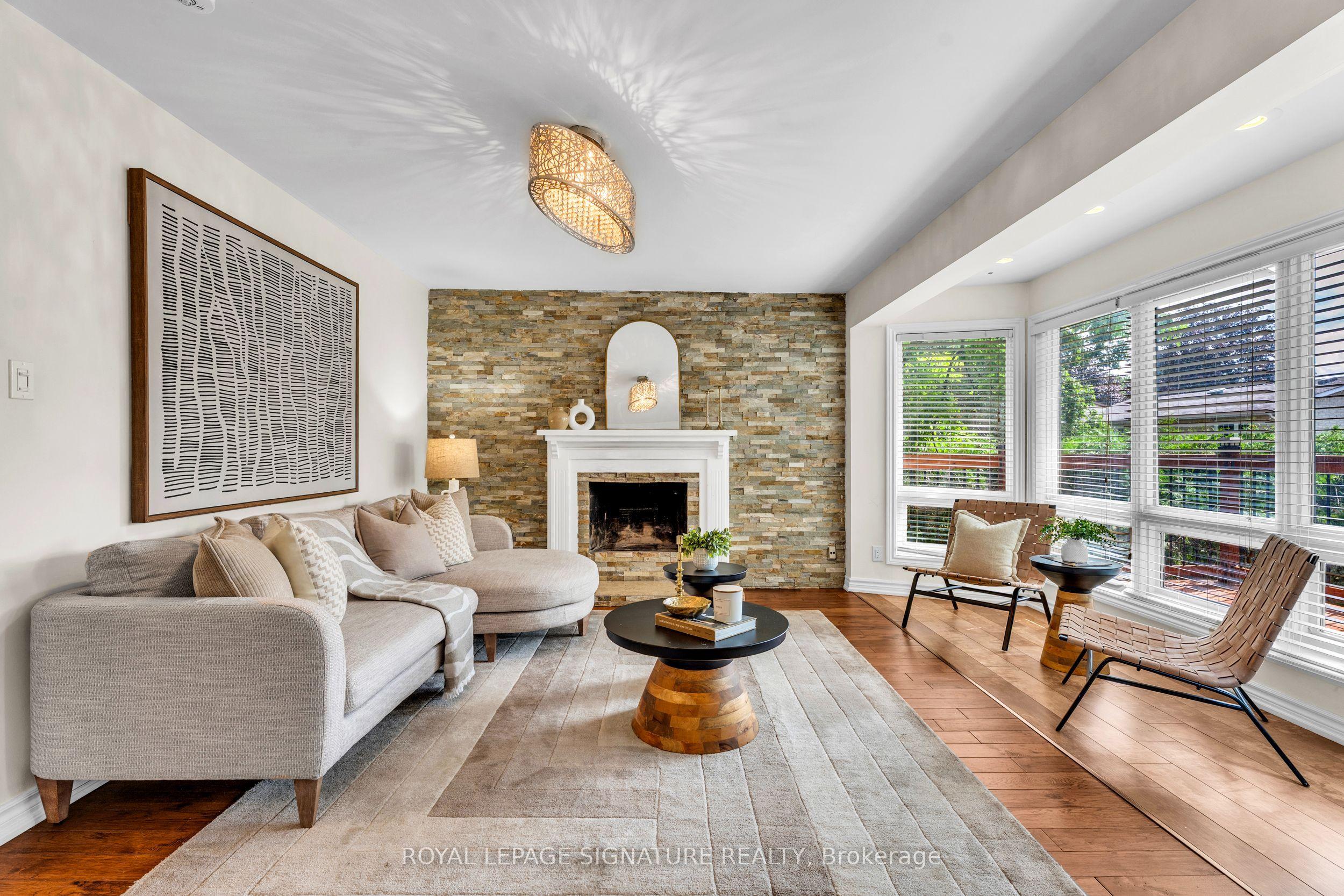 89 Batson Drive, Aurora, ON L4G 3R2