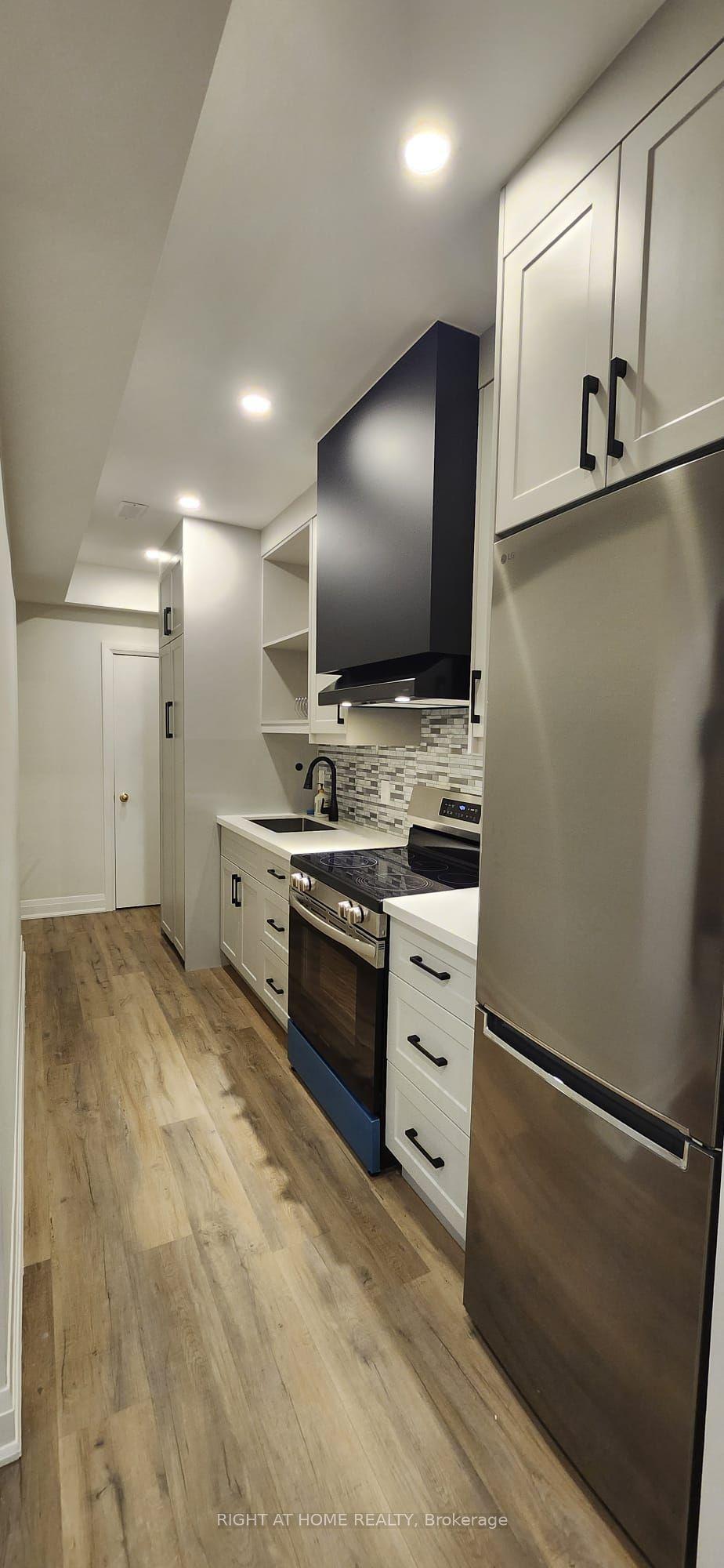 61 Isaiah Drive W (Basement), Vaughan, ON L4H 0T4