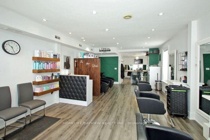 12 Centre Street, Markham, ON L3P 2N8