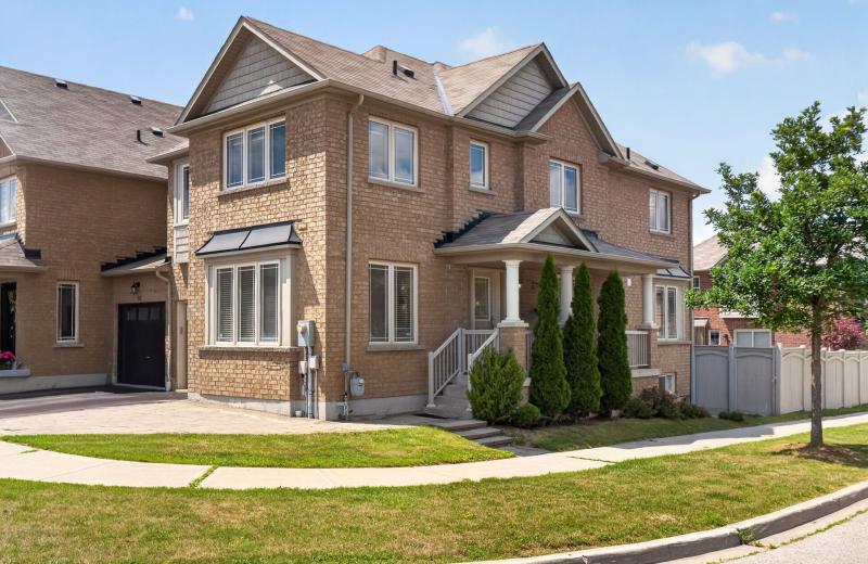 95 Stoyell Drive, Richmond Hill, ON L4E 0M8