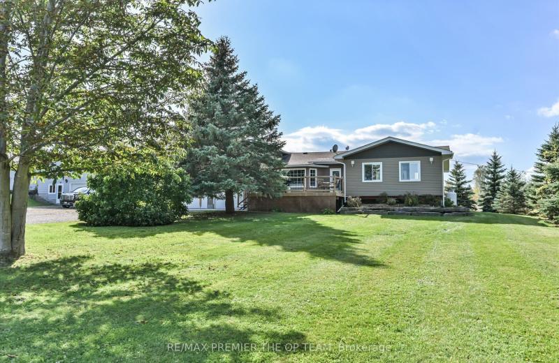 1881 Gilford Road, Innisfil, ON L0L 1R0