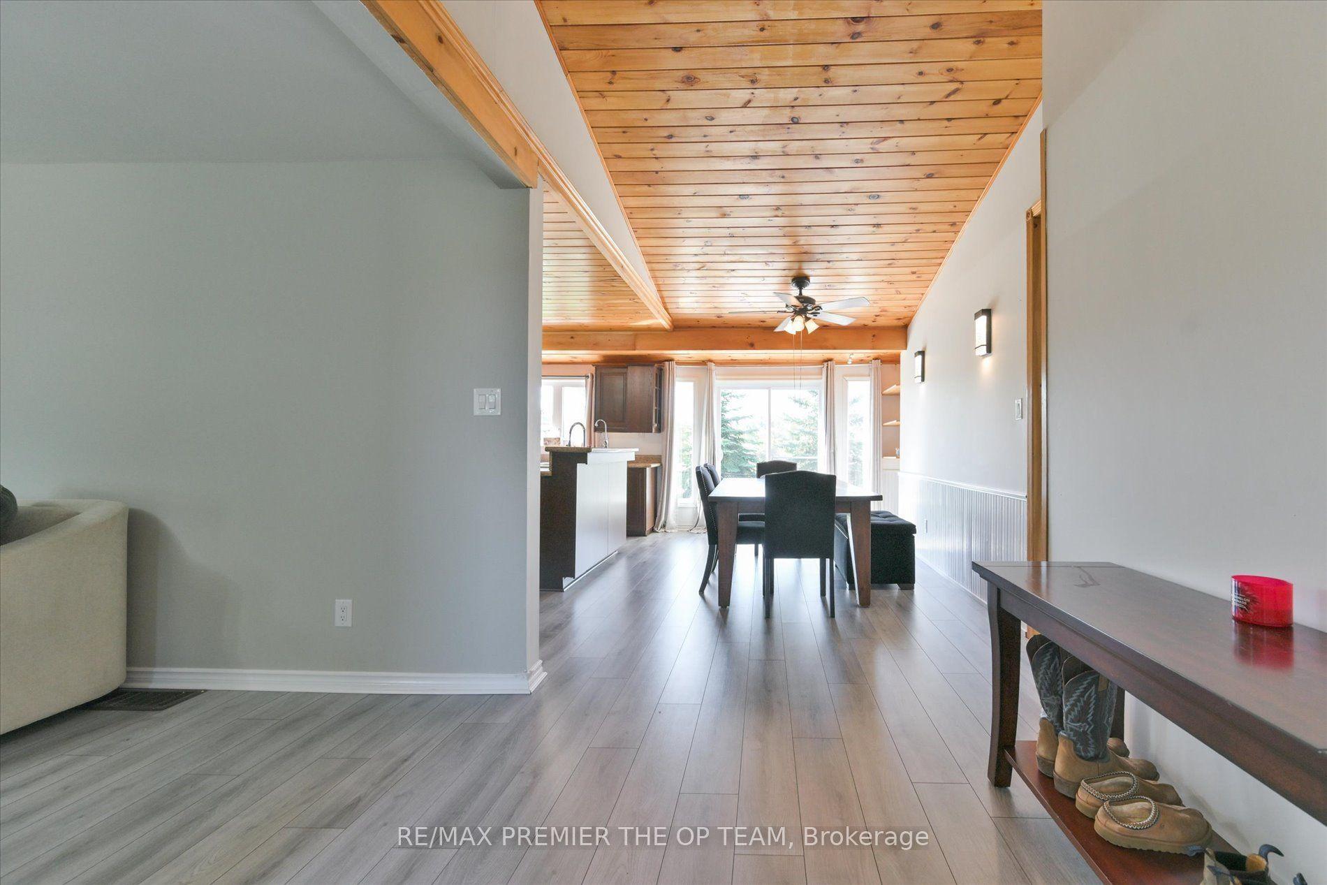 1881 Gilford Road, Innisfil, ON L0L 1R0