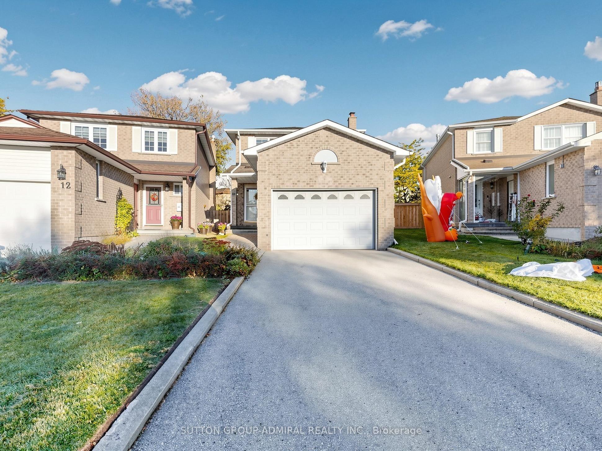 10 Kilkenny Place, Richmond Hill, ON L4C 5S2