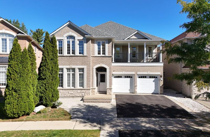 29 Brass Drive N, Richmond Hill, ON L4E 4T3