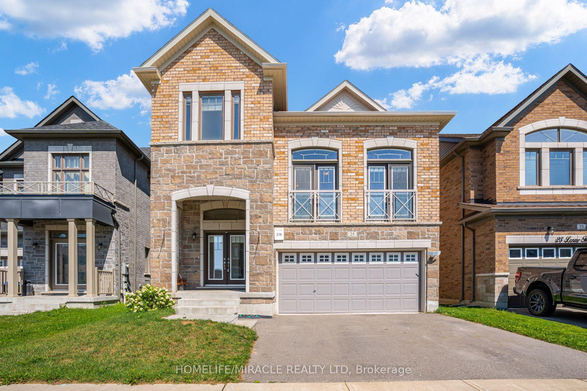 25 Lorne Thomas Place, New Tecumseth, ON L9R 0T8