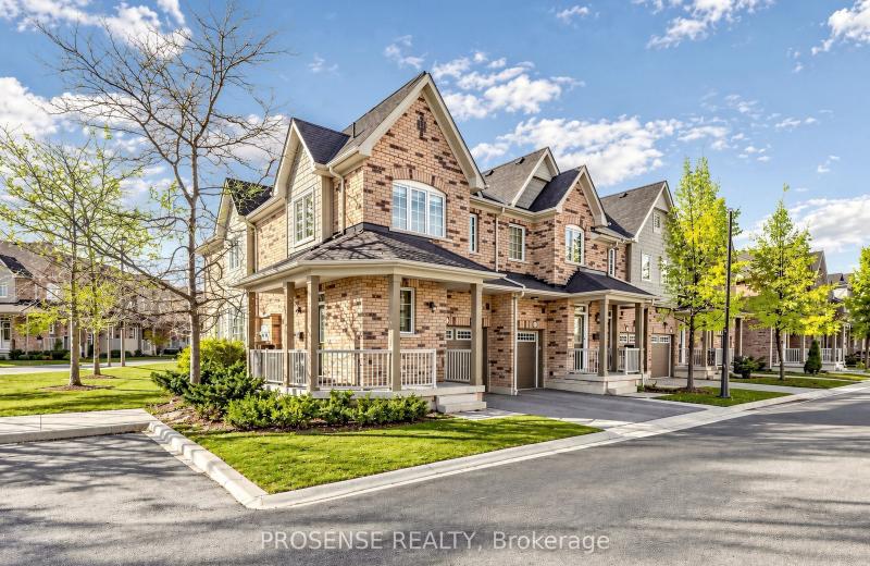 677 Wendy Culbert Crescent, Newmarket, ON L3X 0E9