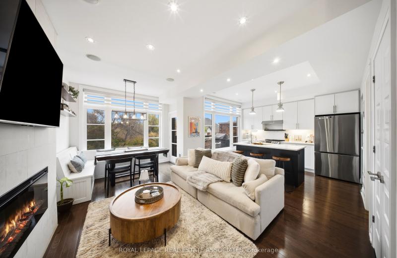 8171 Kipling Avenue 8, Vaughan, ON L4L 0G4