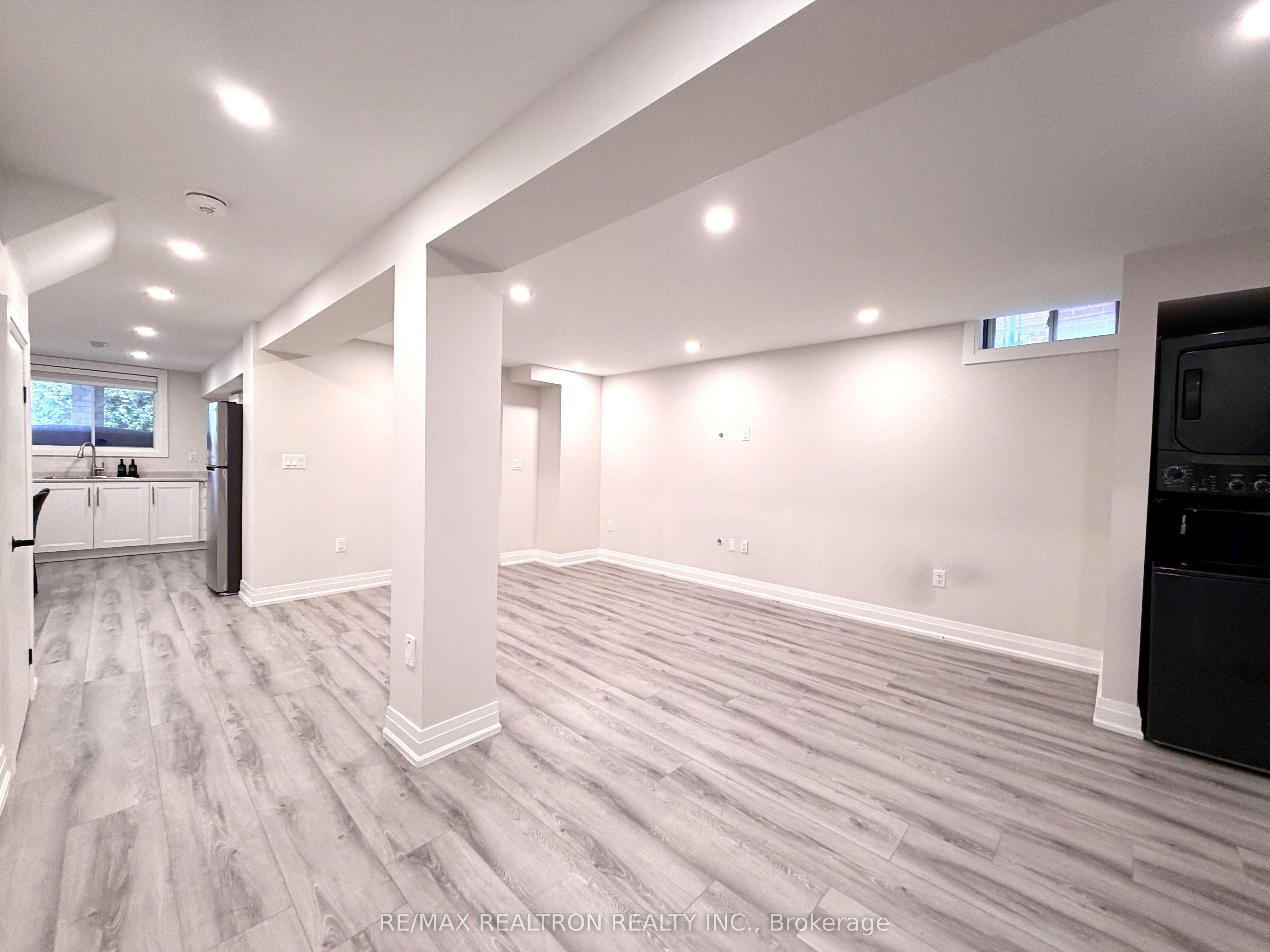 83 Lanterna Crescent, Vaughan, ON L4H 1B9