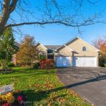 18 Glenforest Drive, Vaughan, ON L4J 8K5