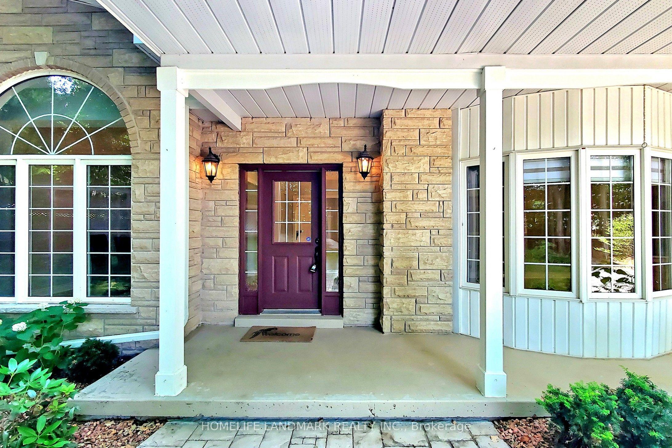 1976 Forest Valley Drive, Innisfil, ON L9S 4A5