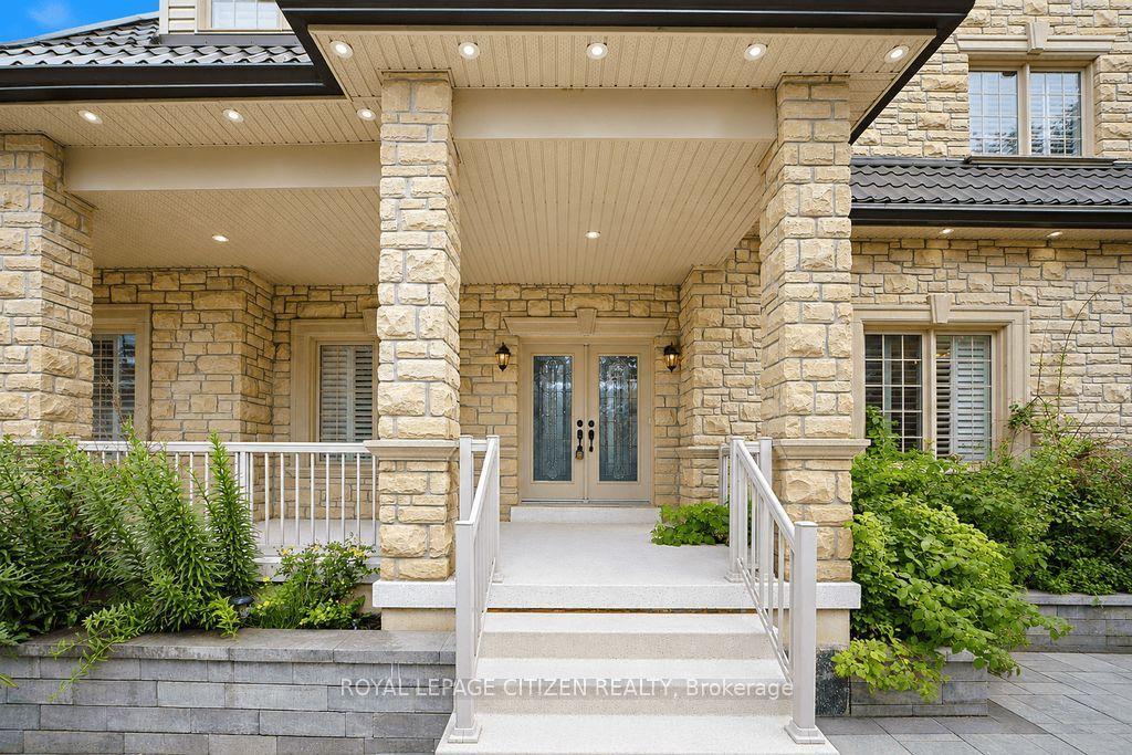 3965 Algoma Avenue, Innisfil, ON L9S 2M1