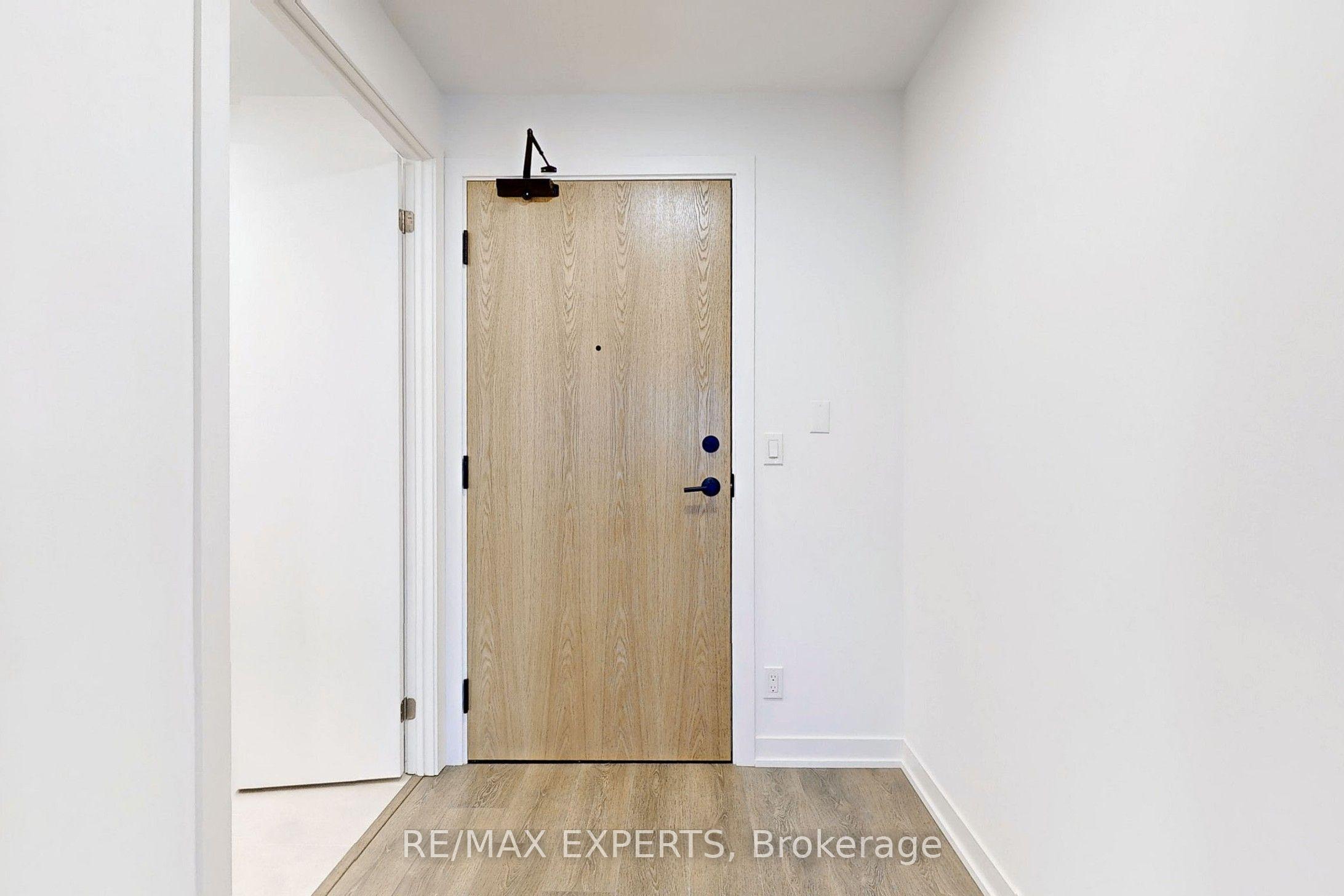 7950 Bathurst Street B-808, Vaughan, ON L4J 0L4