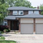 66 Willowbrook Road Lower, Markham, ON L3T 5K8