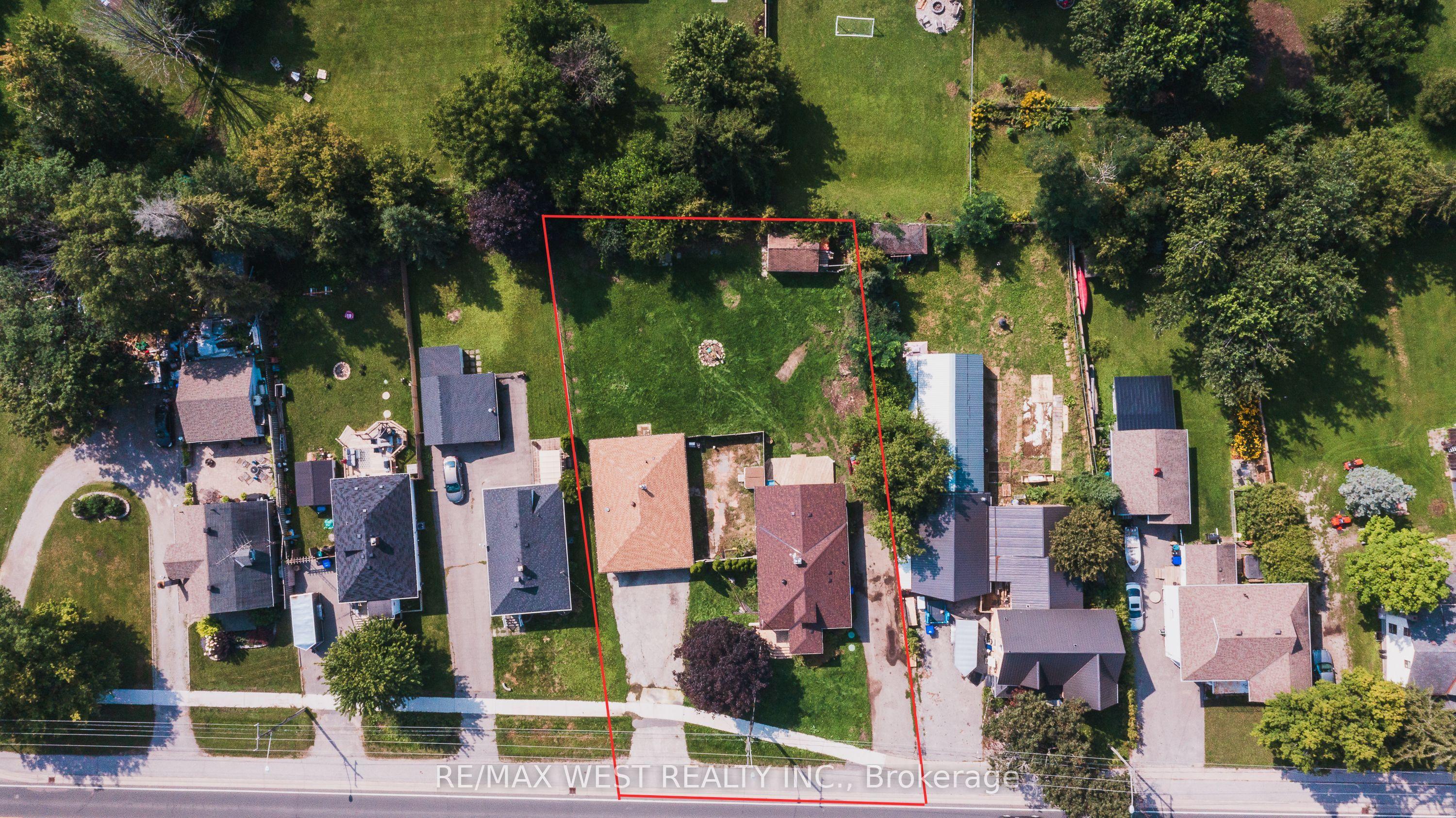7826 Yonge Street, Innisfil, ON L9S 1L4