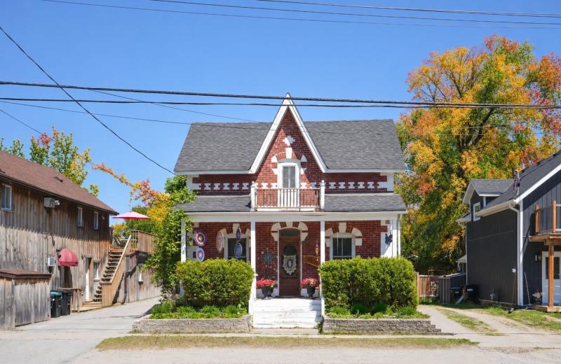 8116 Main Street, Adjala-Tosorontio, ON L0L 1J0