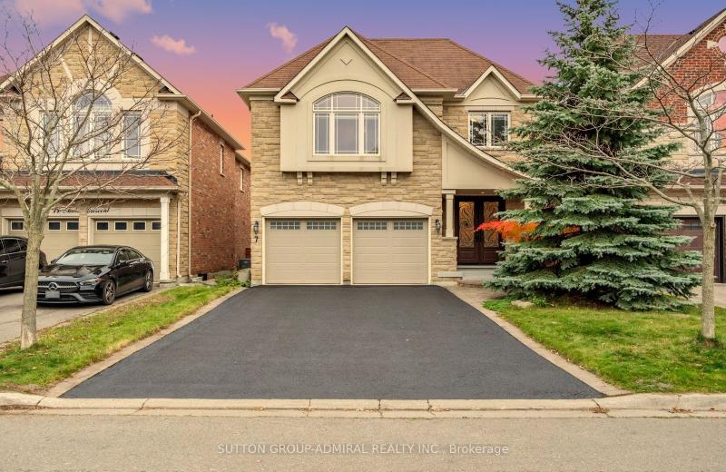 7 Shale Crescent, Vaughan, ON L6A 0Z3