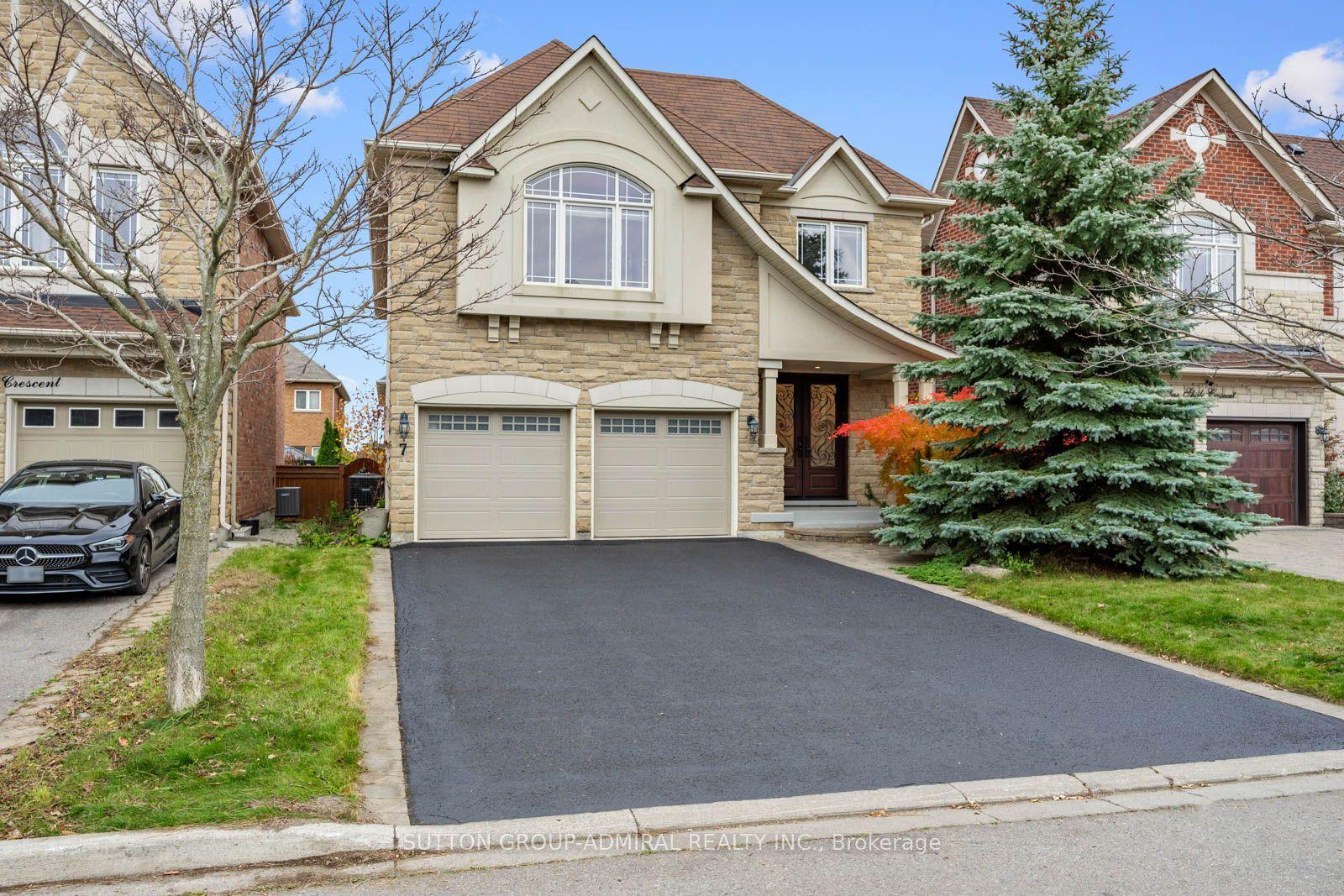 7 Shale Crescent, Vaughan, ON L6A 0Z3