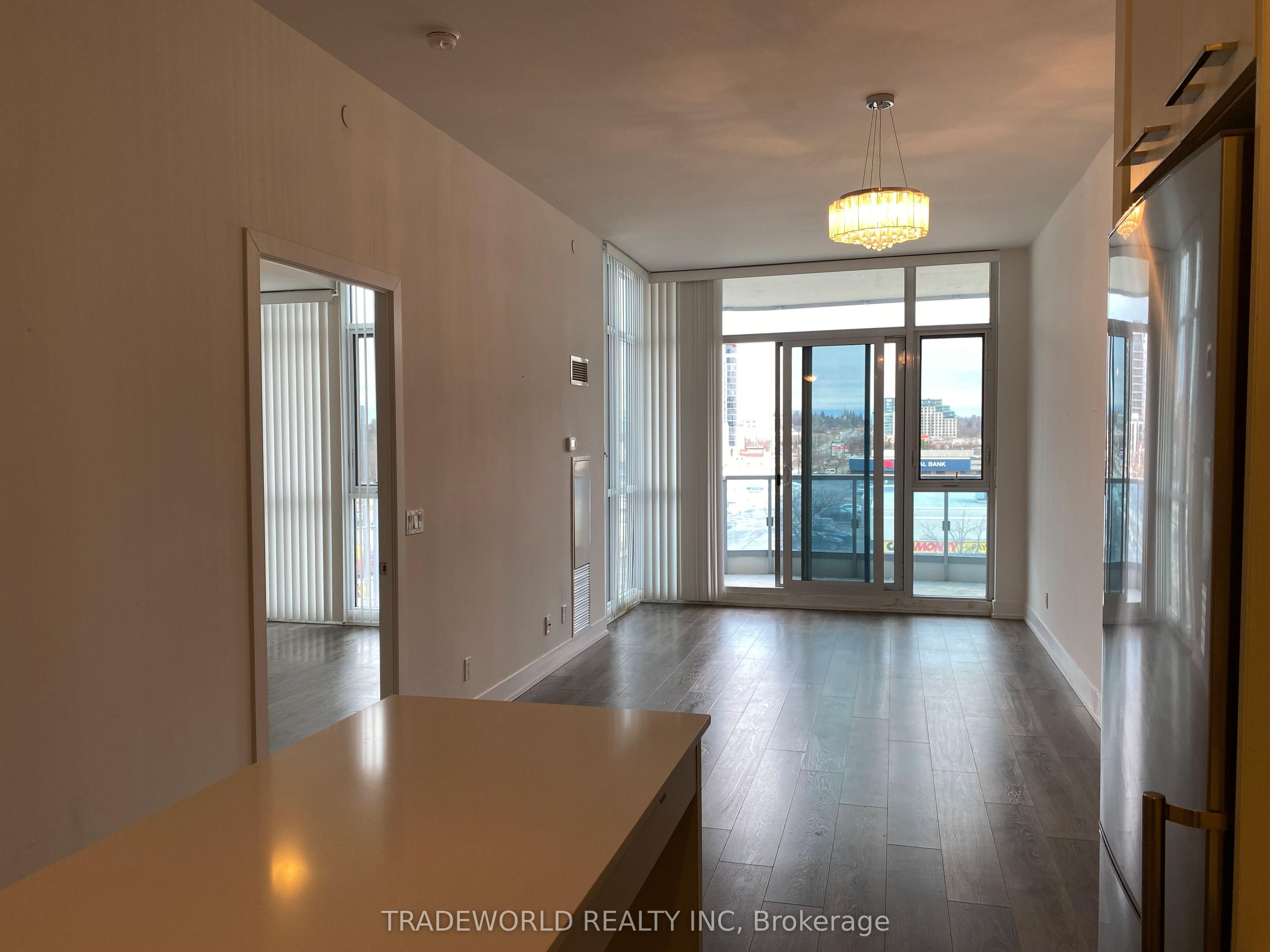 9471 Yonge Street 308, Richmond Hill, ON L4C 1V4