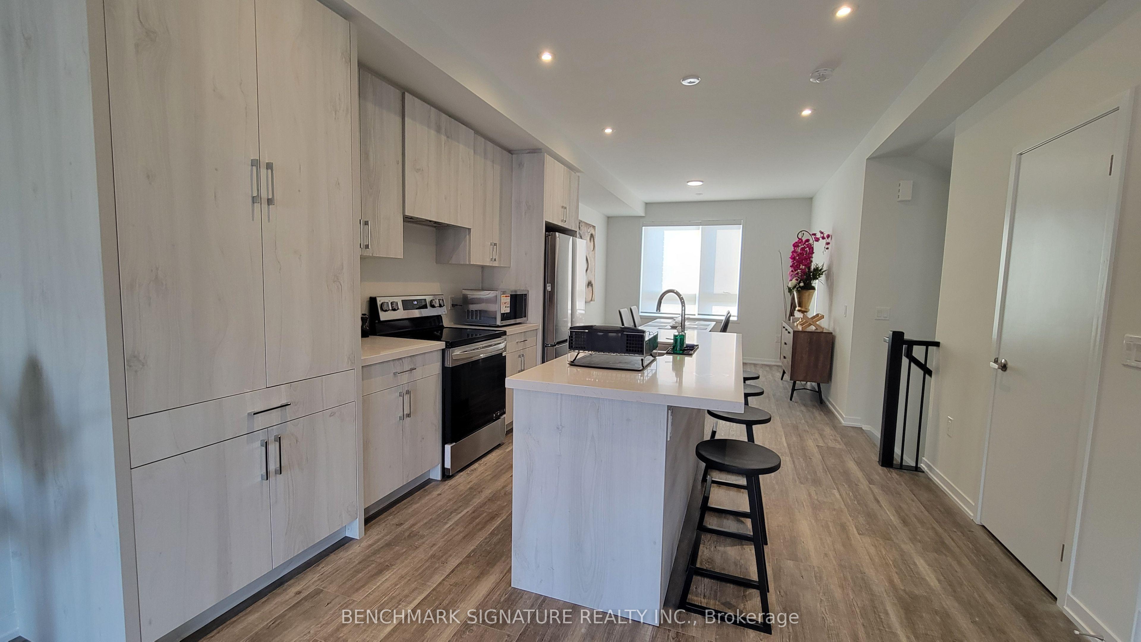 14 Big Willow Crescent, Richmond Hill, ON L4E 1P5