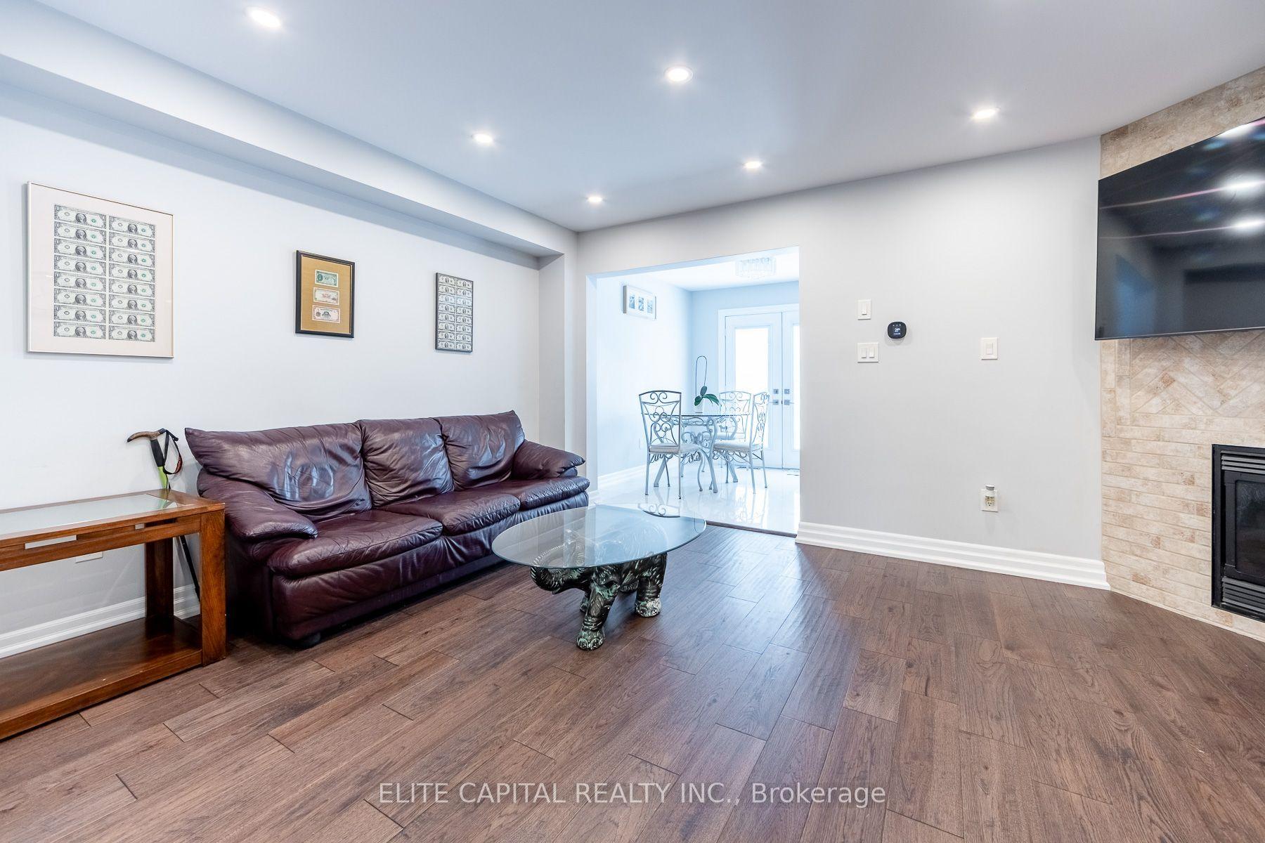 405 King Street E, East Gwillimbury, ON L0G 1M0