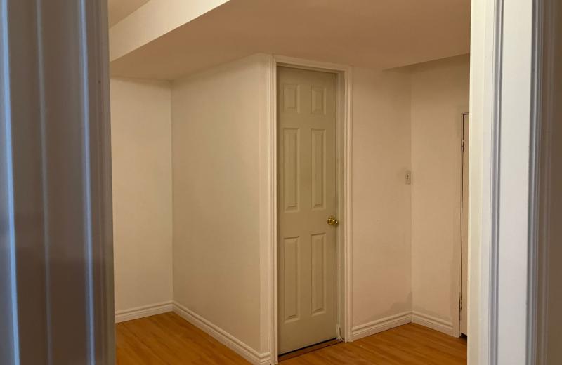29 Sandy Point Drive S BSMT A, Richmond Hill, ON L4S 2W7