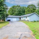 24 Howard Avenue, Tiny, ON L0L 2T0