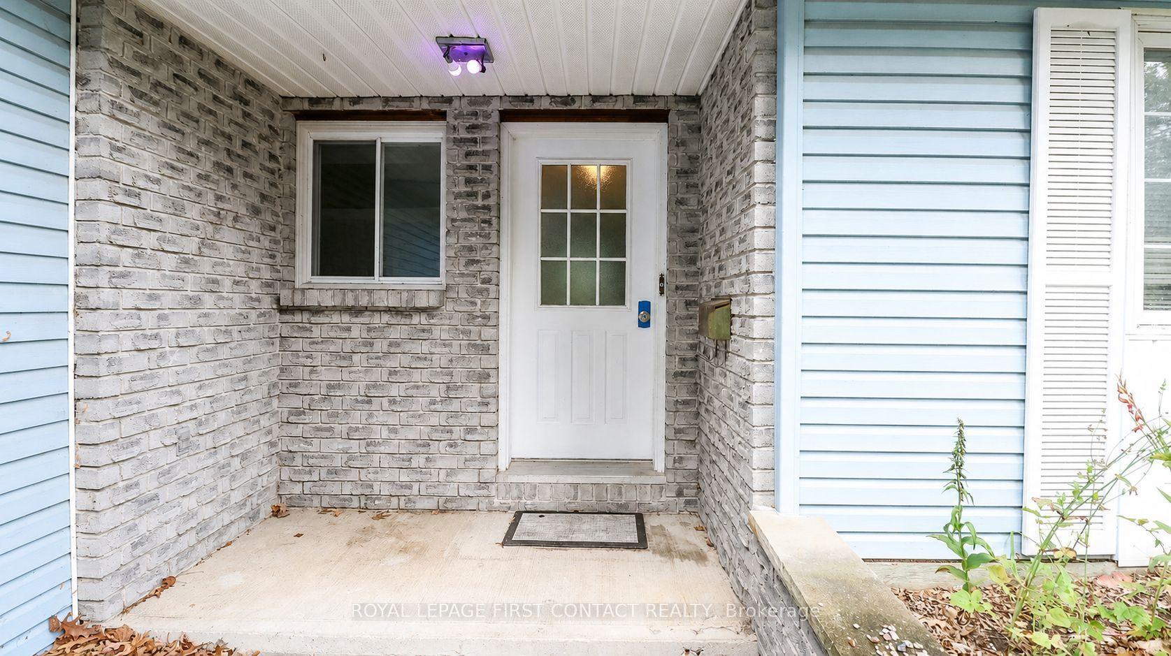 24 Howard Avenue, Tiny, ON L0L 2T0