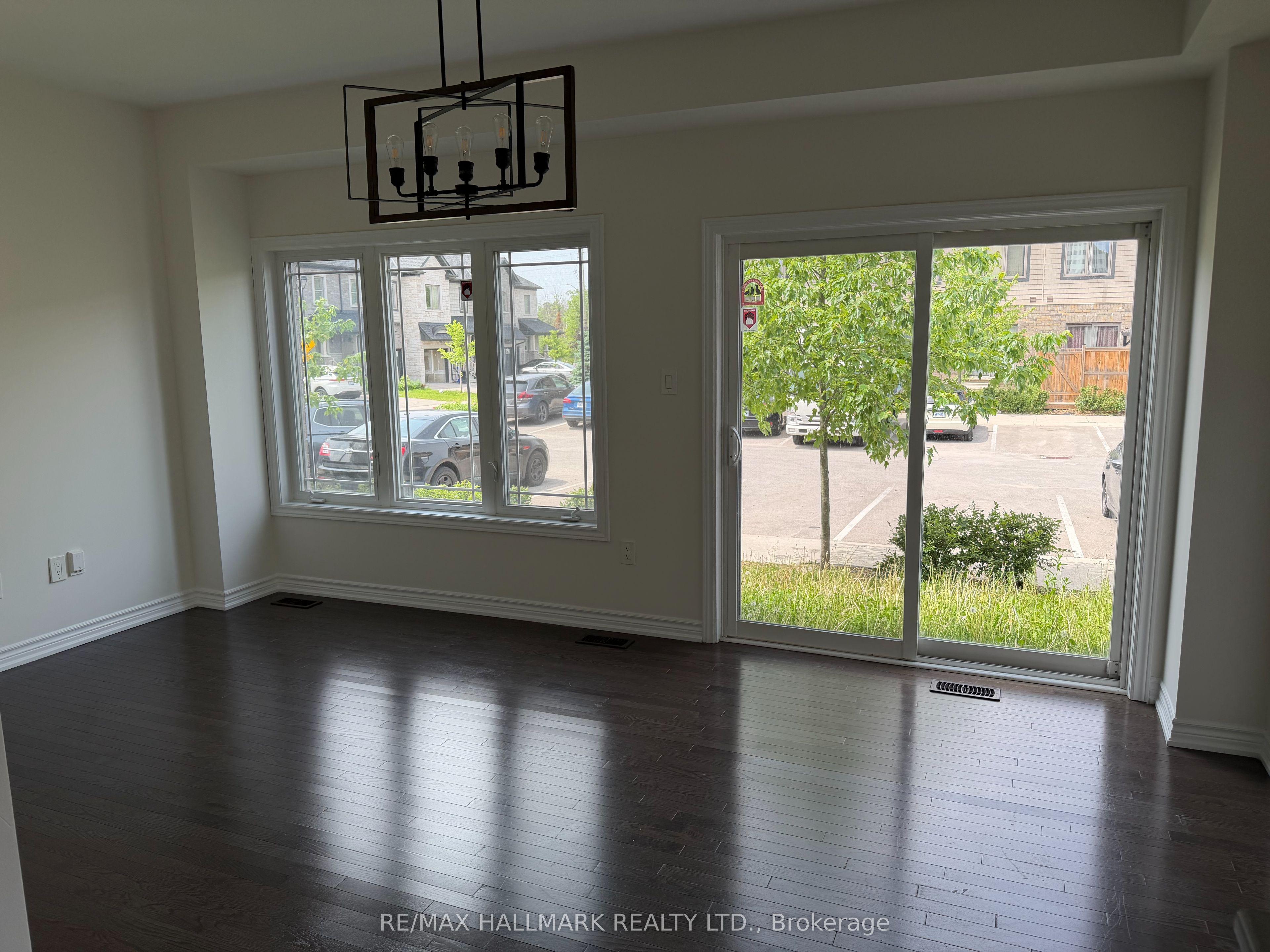 36 Deneb Street, Barrie, ON L4M 0K6