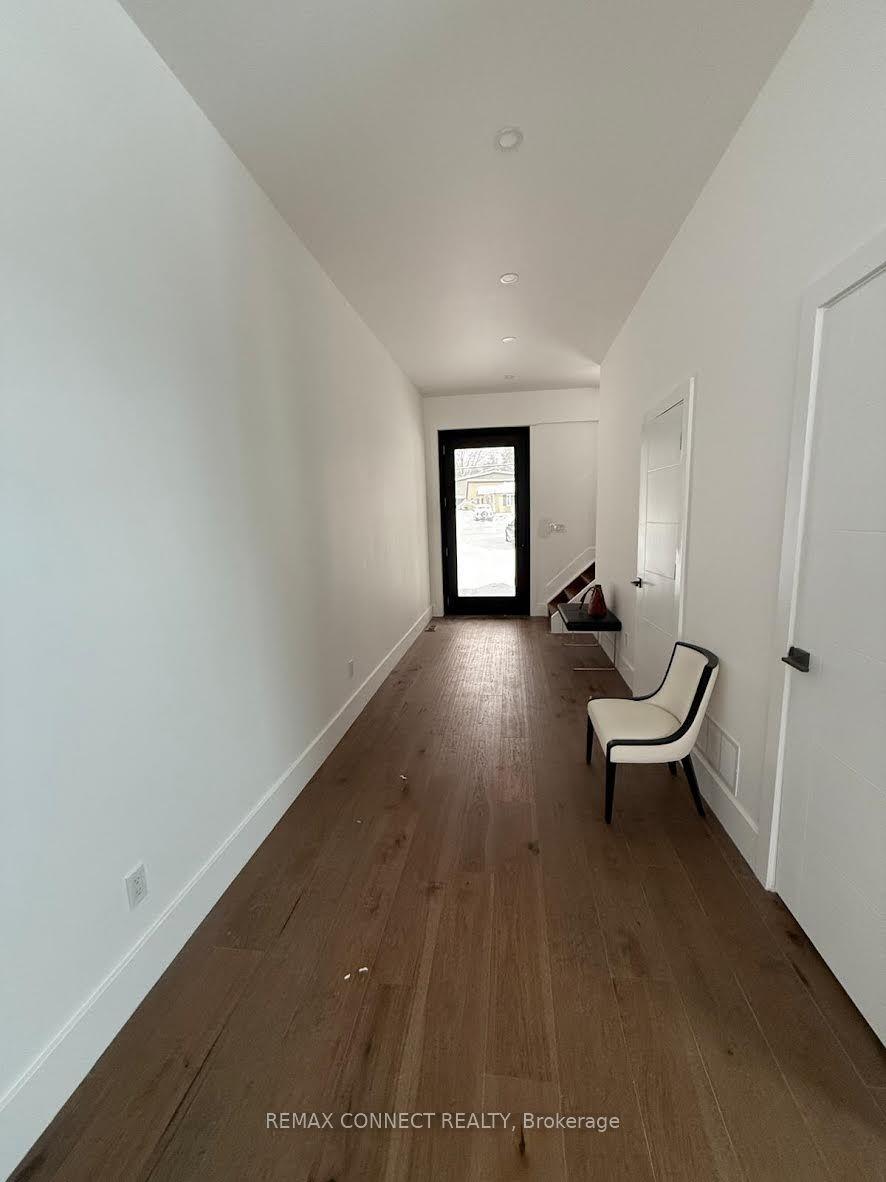 25 Sallows Drive, Tay, ON L0K 2A0