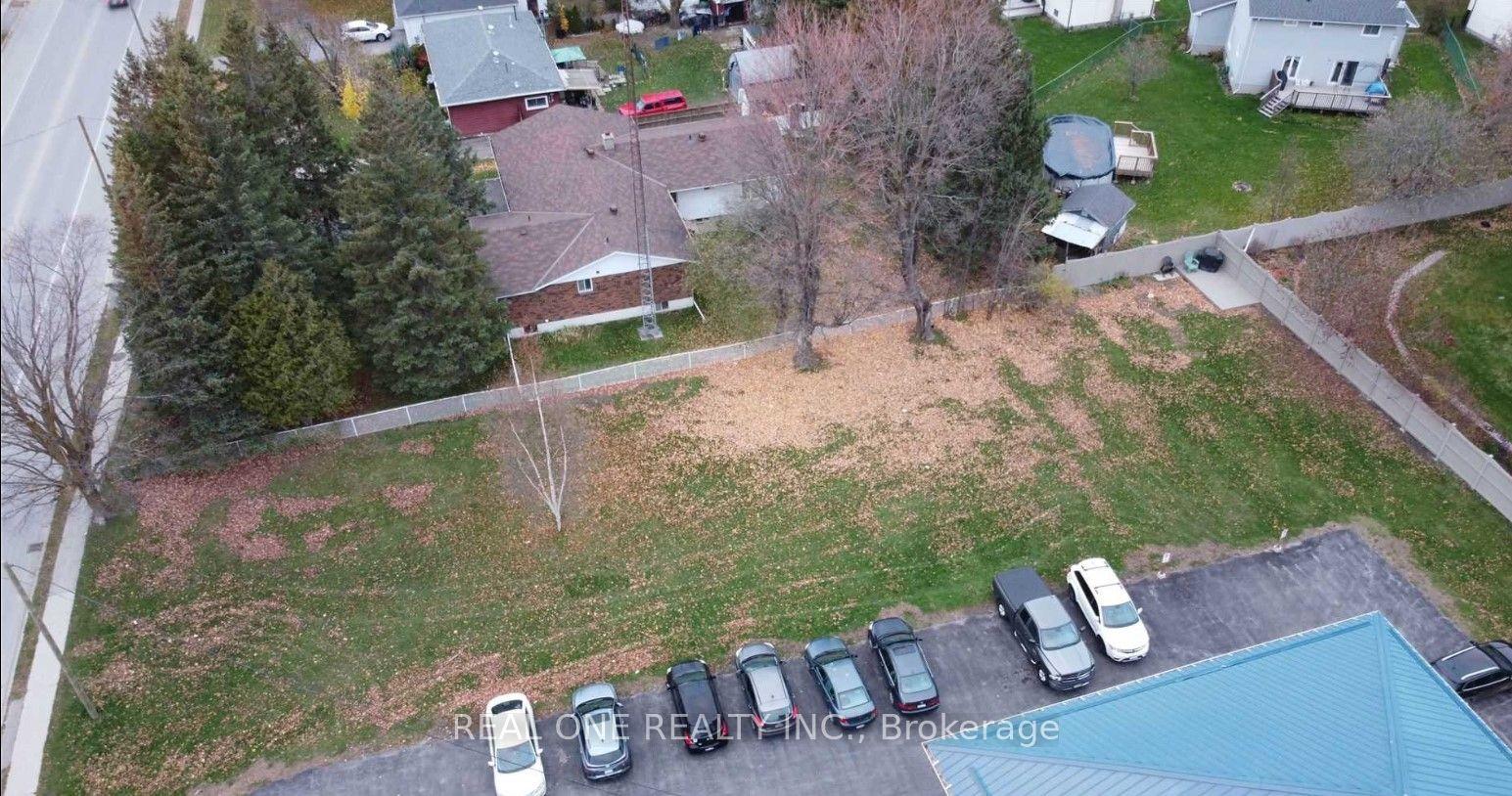 25 Yonge Street N, Springwater, ON L0L 1P0