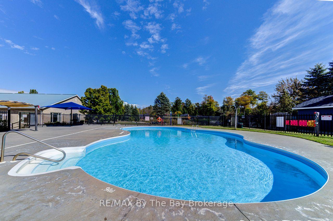 5 CHIPPEWA Trail, Wasaga Beach, ON L9Z 1X7