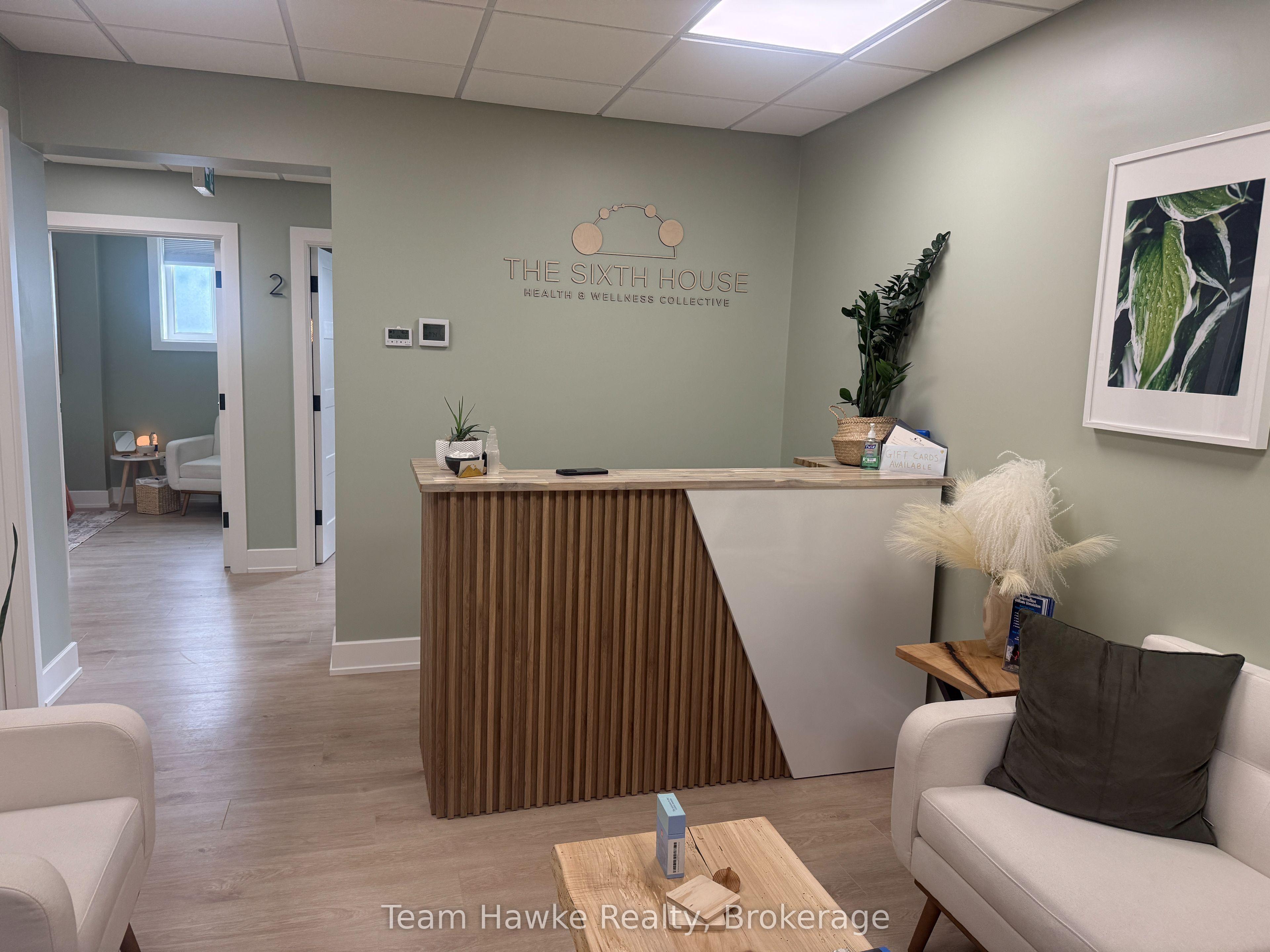 366 Midland Avenue 1 West, Midland, ON L4R 3K7