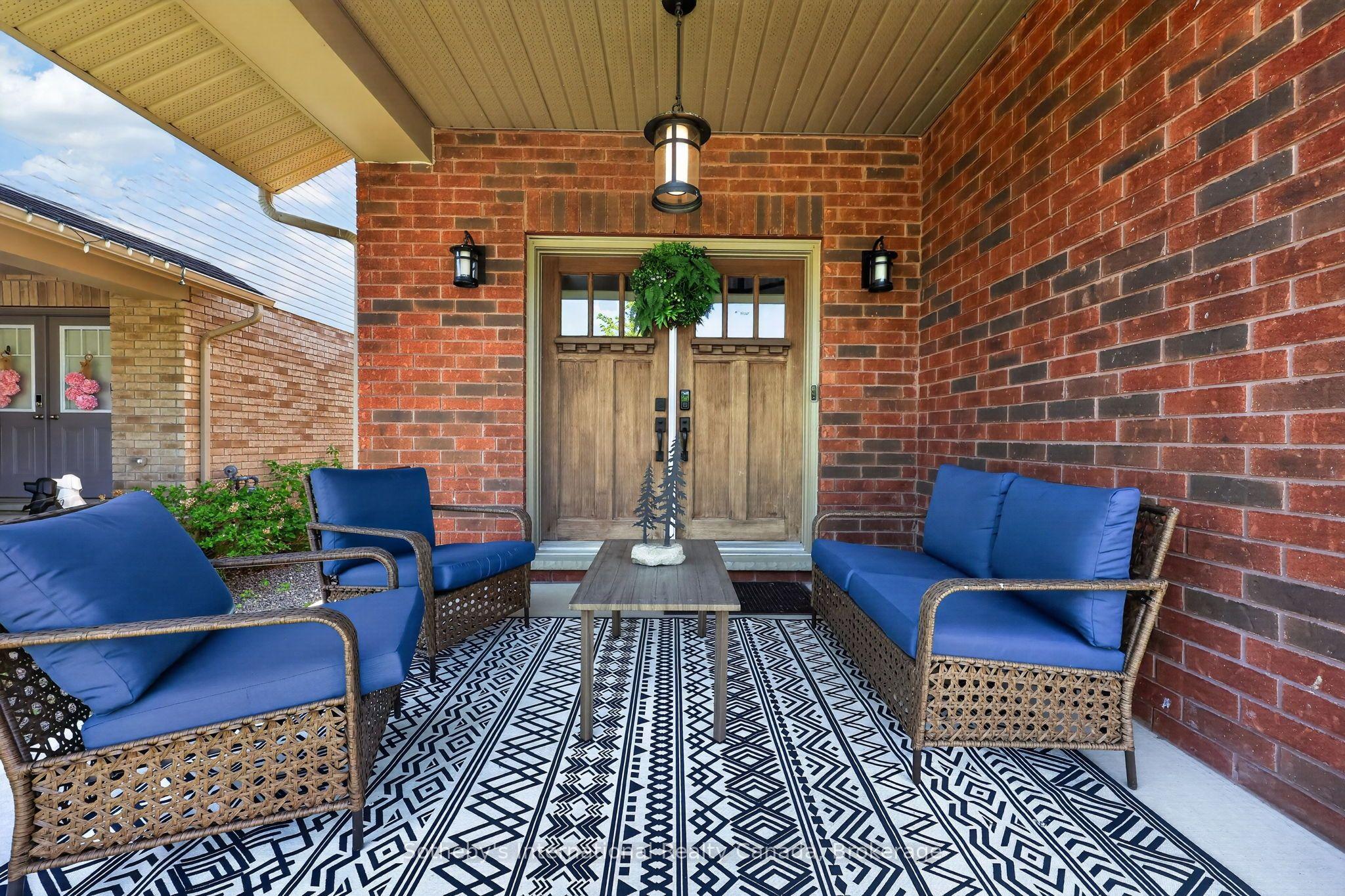 36 Kayla Crescent, Collingwood, ON L9Y 5K8