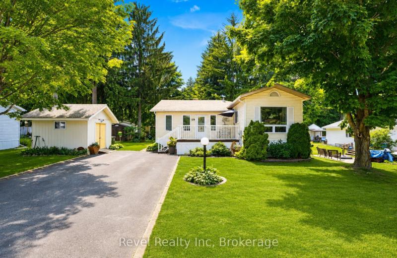 5411 Elliott Side Road 19, Tay, ON L4R 4K3