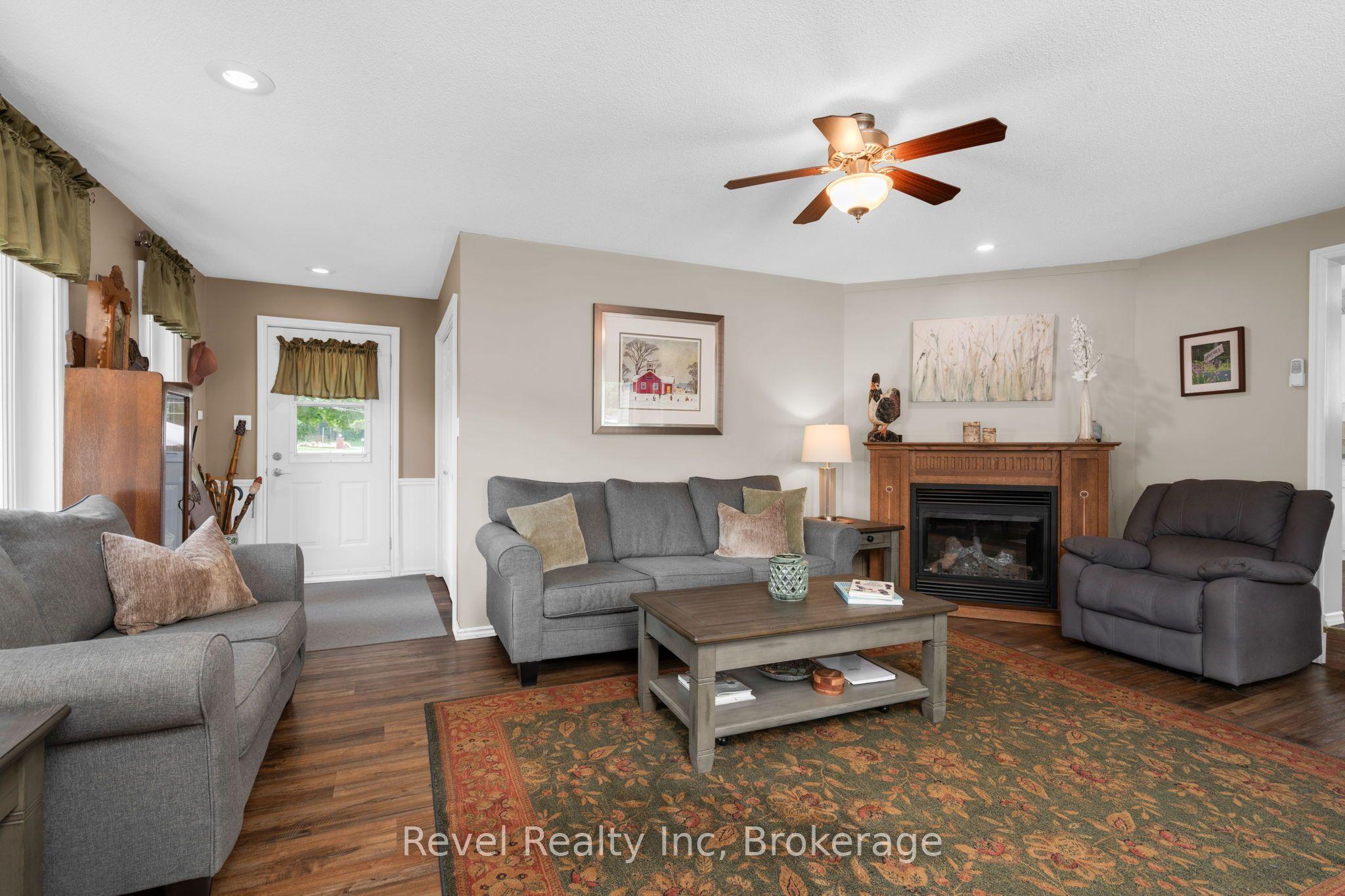 5411 Elliott Side Road 19, Tay, ON L4R 4K3
