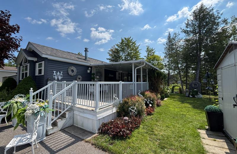 9 WHITE PINES Trail, Wasaga Beach, ON L9Z 1X7