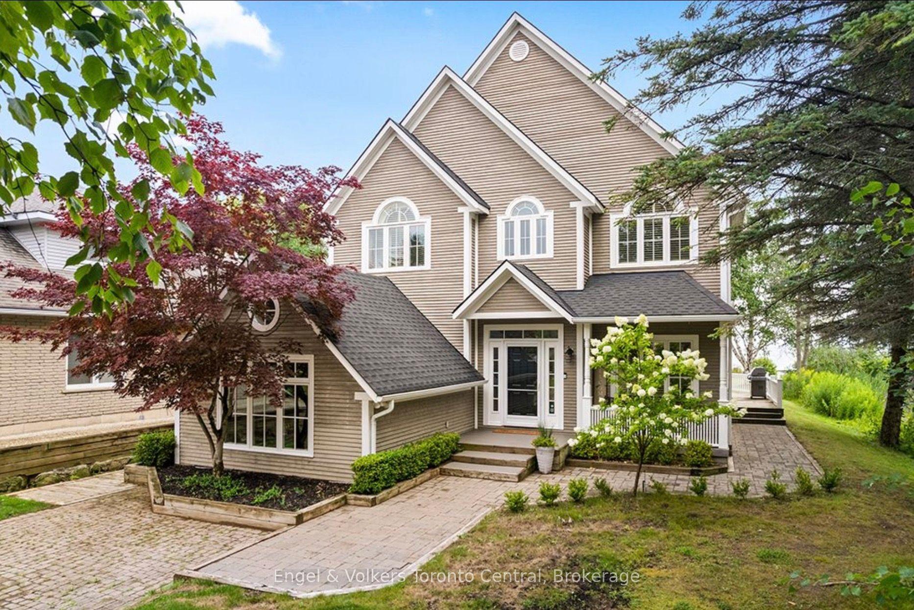 63 Georgian Manor Drive, Collingwood, ON L9Y 5P4