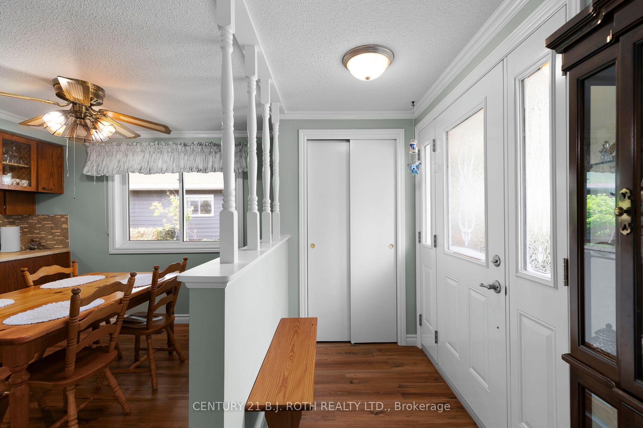 19 Maple Crescent, Oro-Medonte, ON L0L 1T0