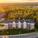 40 Ferndale Drive S 402, Barrie, ON L4N 2L3
