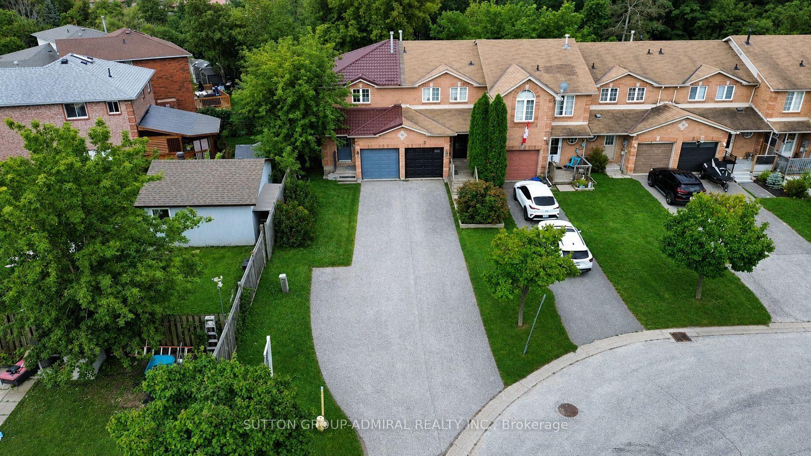 1 SEYMOUR Crescent, Barrie, ON L4N 8N4