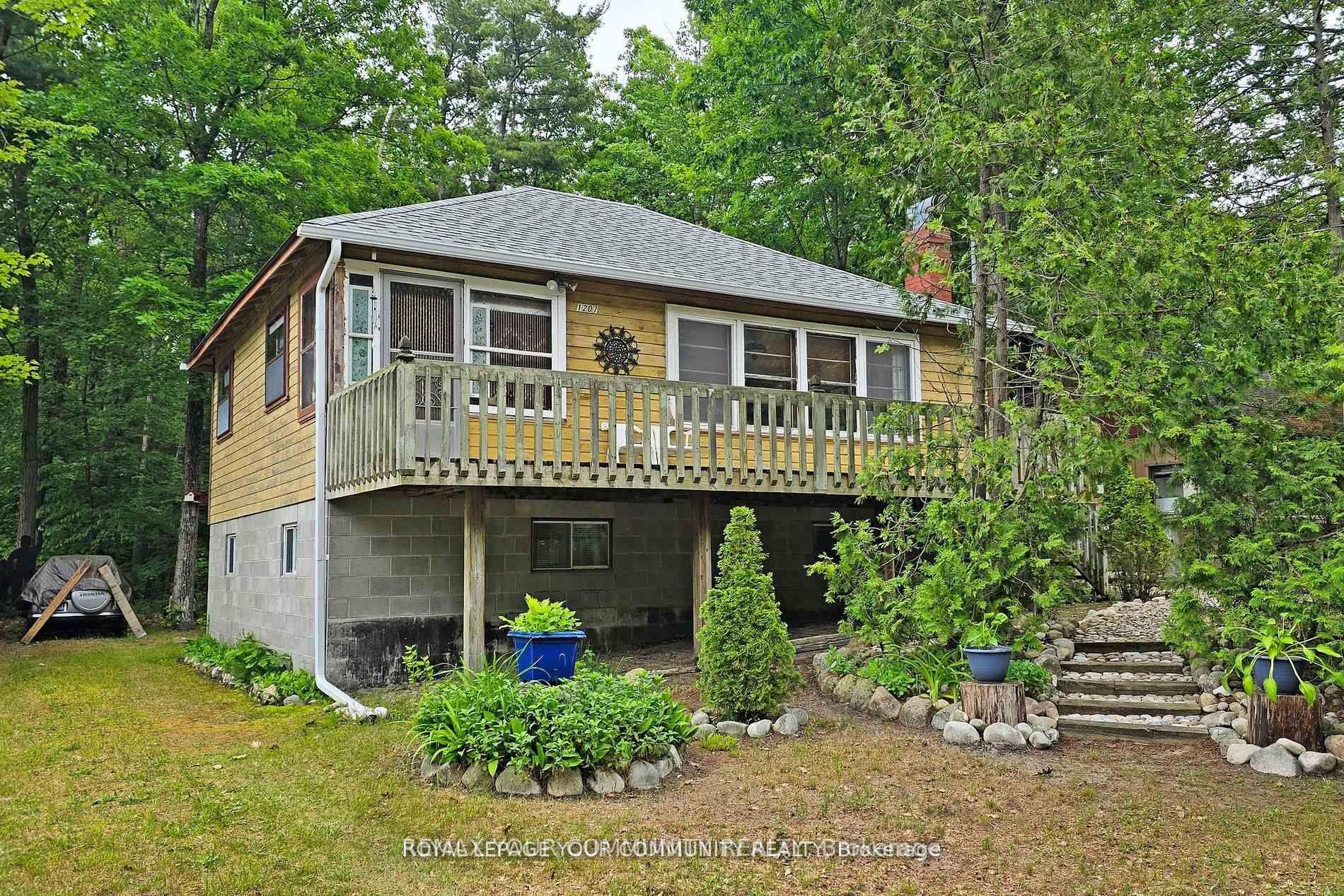 1207 Tiny Beaches Road S, Tiny, ON L0L 2T0