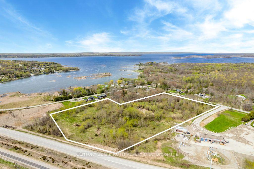 15 Quarry Road, Tay, ON L0K 2C0