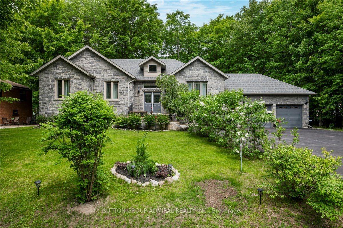 79 Forest Circle, Tiny, ON L9M 0H4