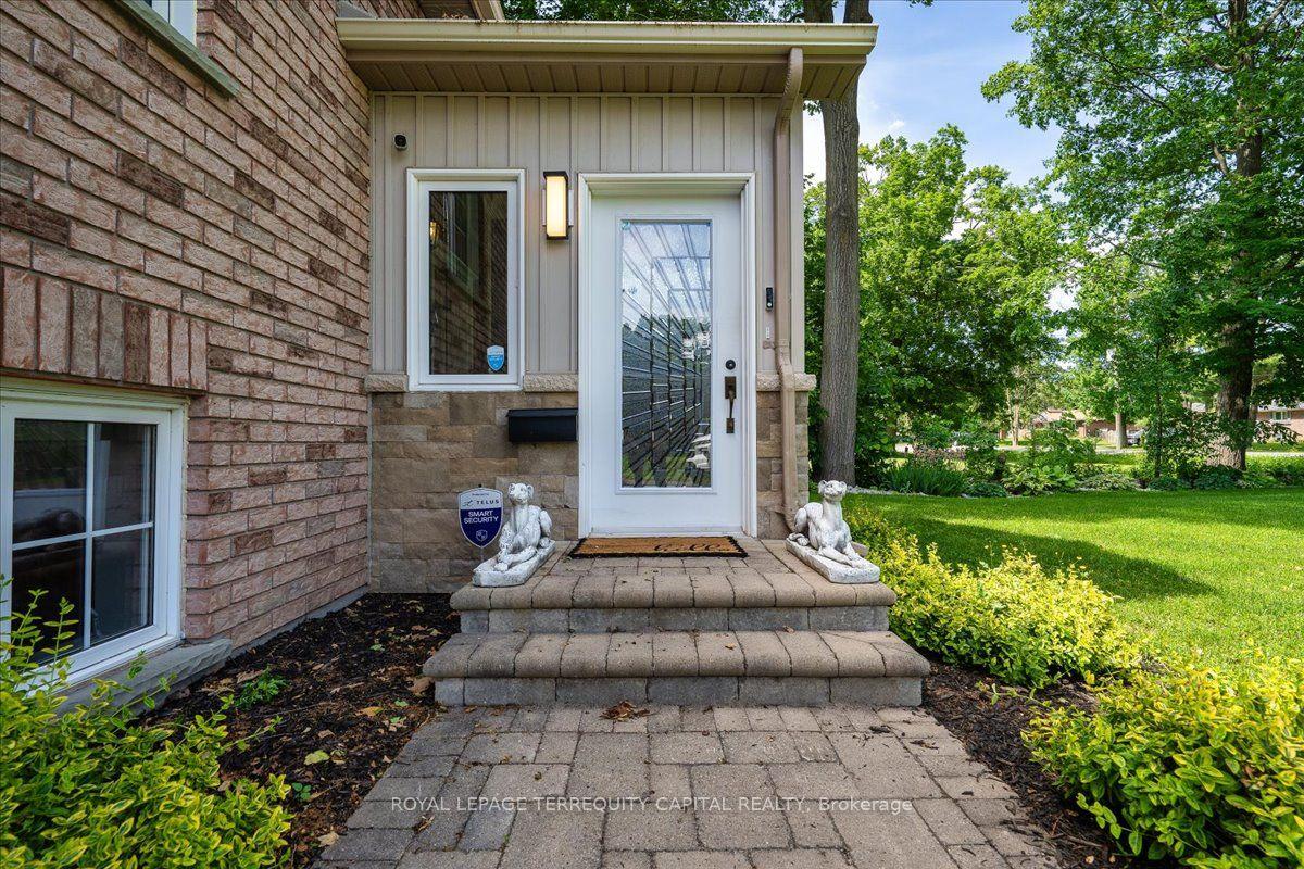 1192 St. Vincent Street, Springwater, ON L9X 0R2